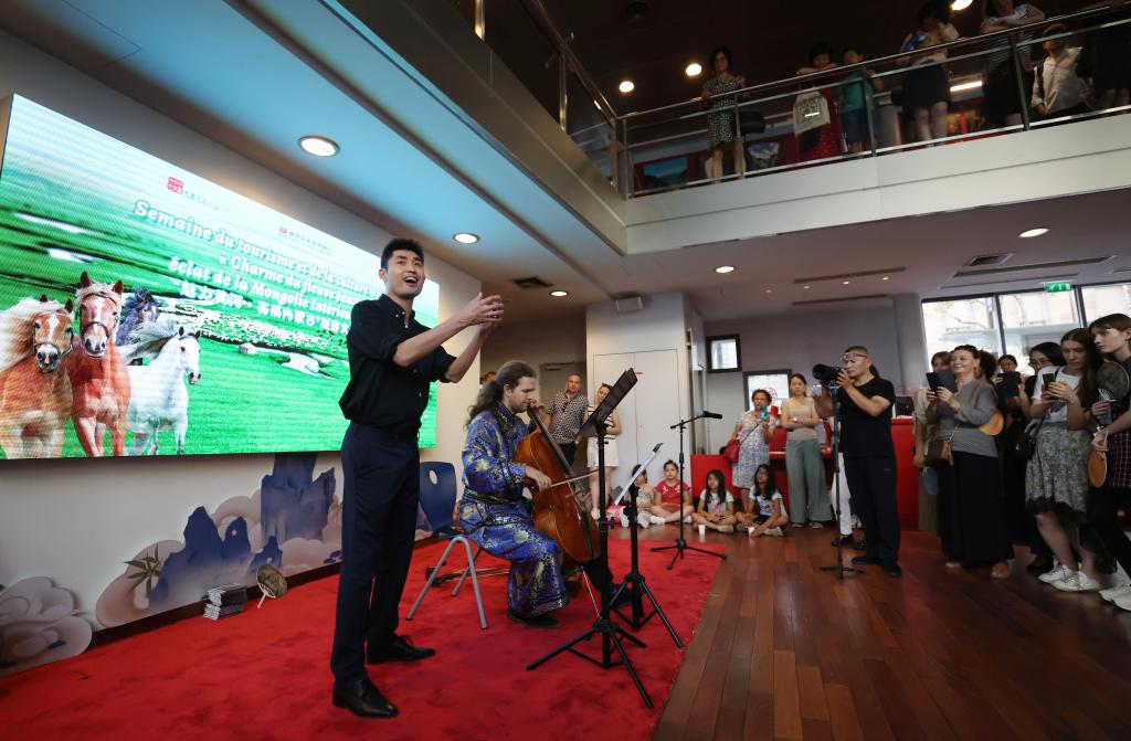 &ldquo;魅力黄河&middot;亮丽内蒙古&rdquo;旅游文化周亮相巴黎