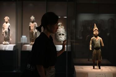 “鑒往知遠——新時代考古成果展”在國博舉行