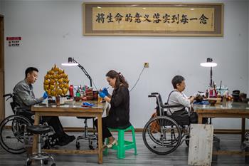 打造大漆艺术空间 &ldquo;巧&rdquo;手&ldquo;制&rdquo;出就业路