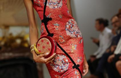 &ldquo;恭王府服饰秀&rdquo;亮相巴黎