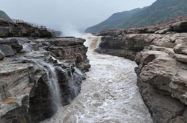 新时代中国调研行&middot;黄河篇丨壶口瀑布秋日美