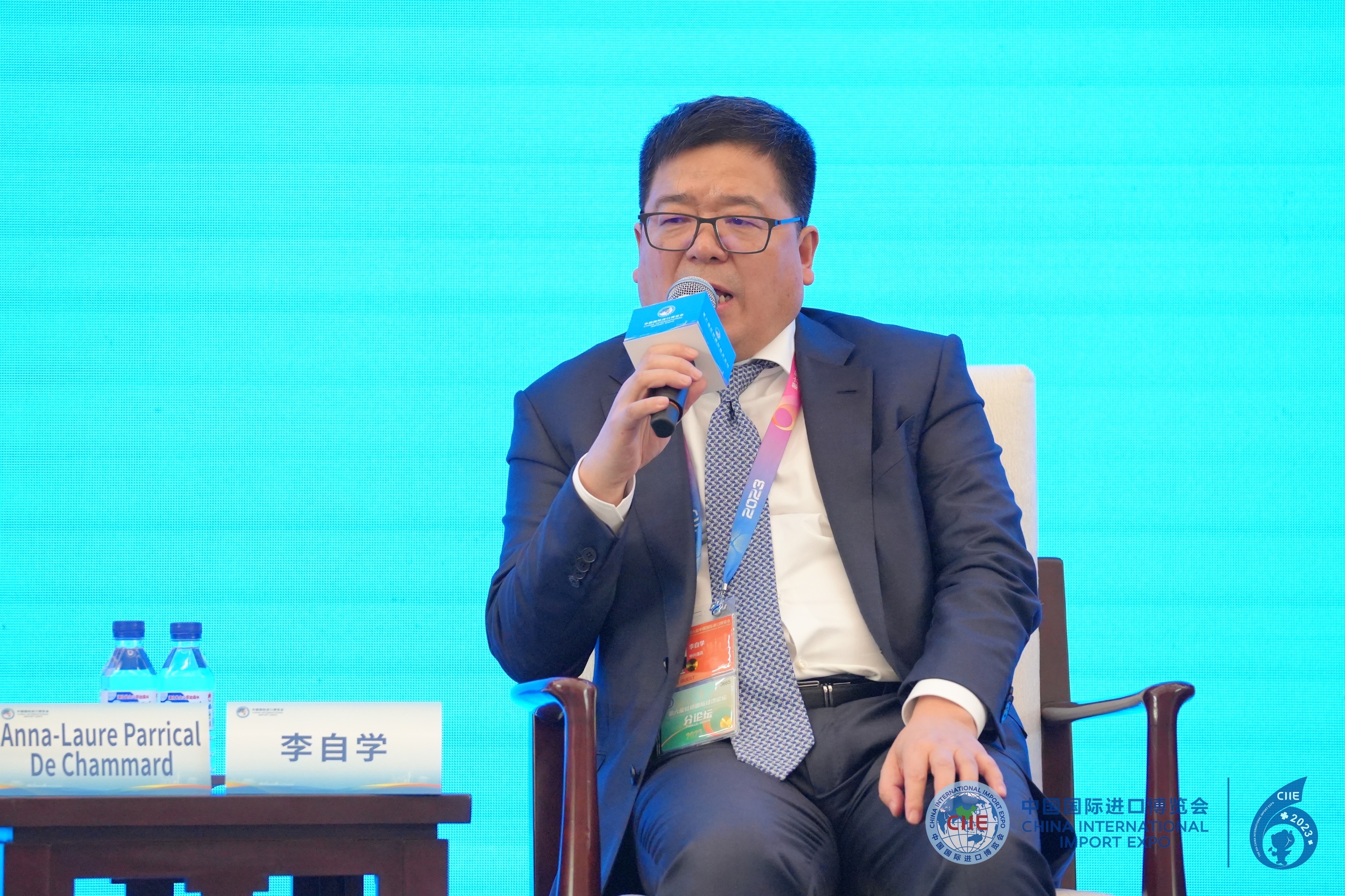 中兴通讯董事长 李自学