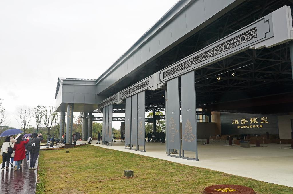 距今2000多年的海昏侯刘贺主墓面向公众开放