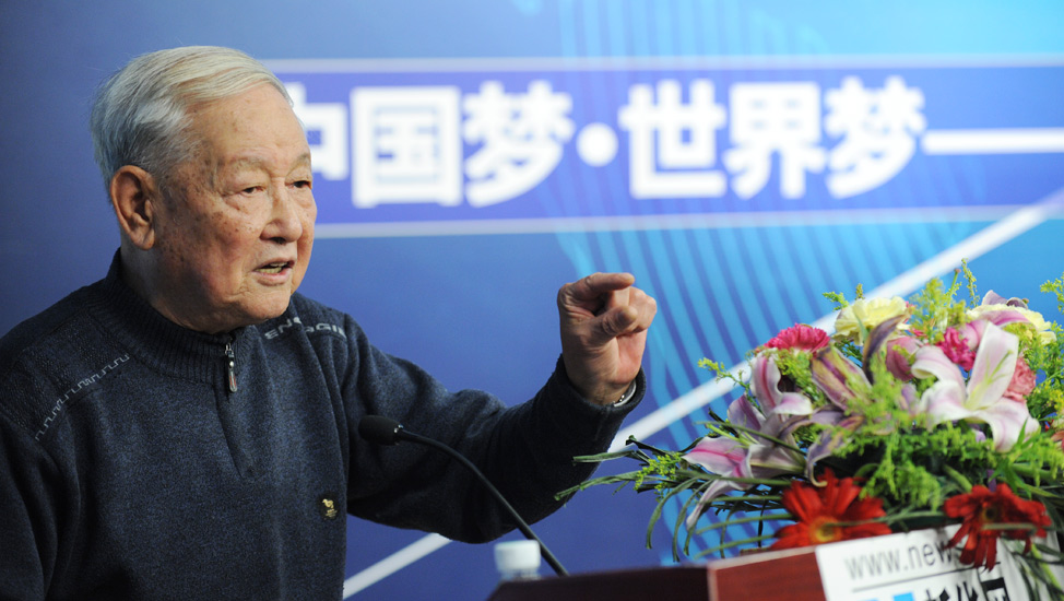 糜振玉中将在新华网&ldquo;纵论天下&rdquo;国际问题研讨会上发言