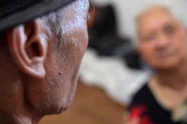 用爱唤醒&ldquo;植物人&rdquo;老伴