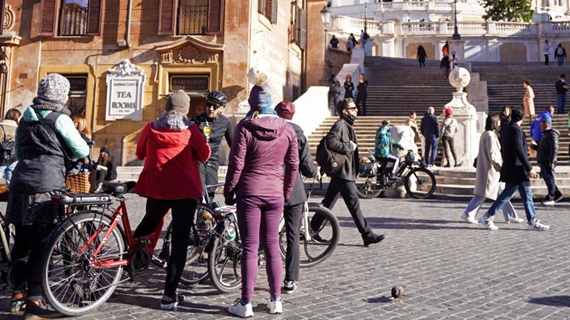 意大利新增新冠确诊病例数超一万