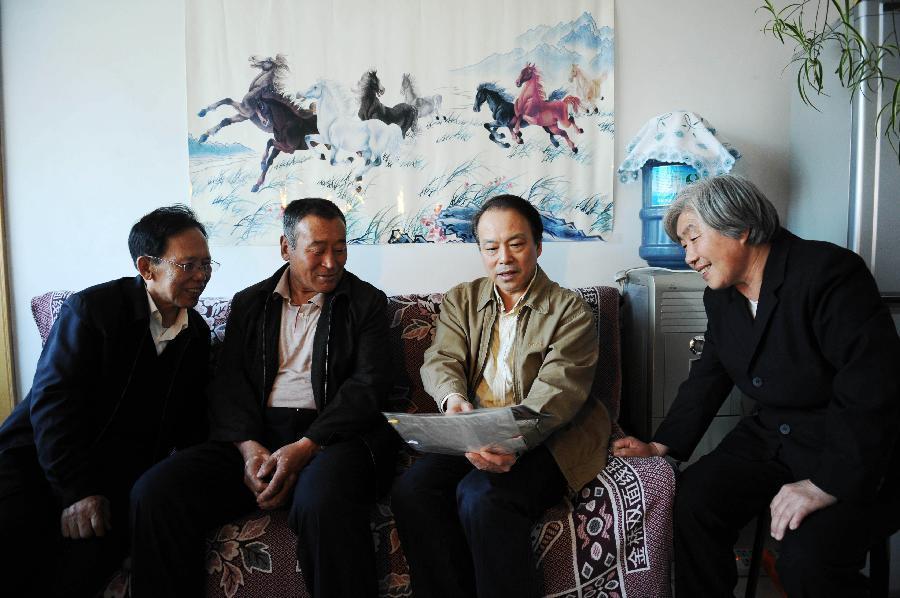 新华社总编辑何平到黑龙江省进行&ldquo;走转改&rdquo;活动蹲点调研采访