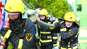 血泡磨破了也不掉队