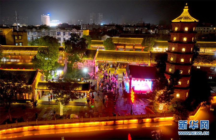 安徽颍上:流光溢彩夜太美