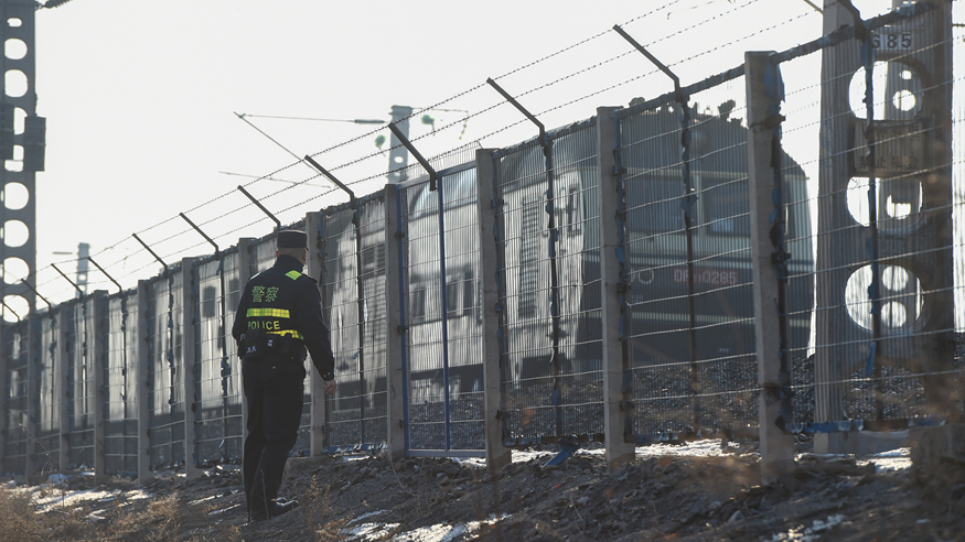 新春走基层丨新春守一线 铁警护旅途