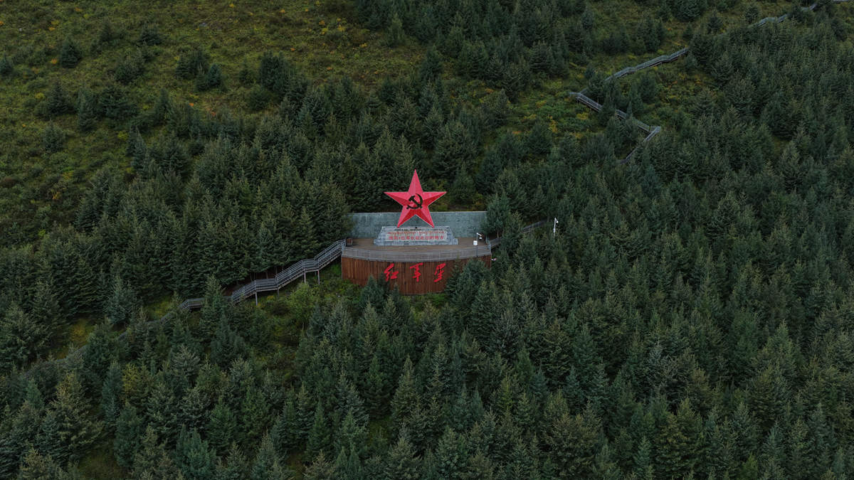 天空之眼瞰长征：镌刻在江源群山的长征印记