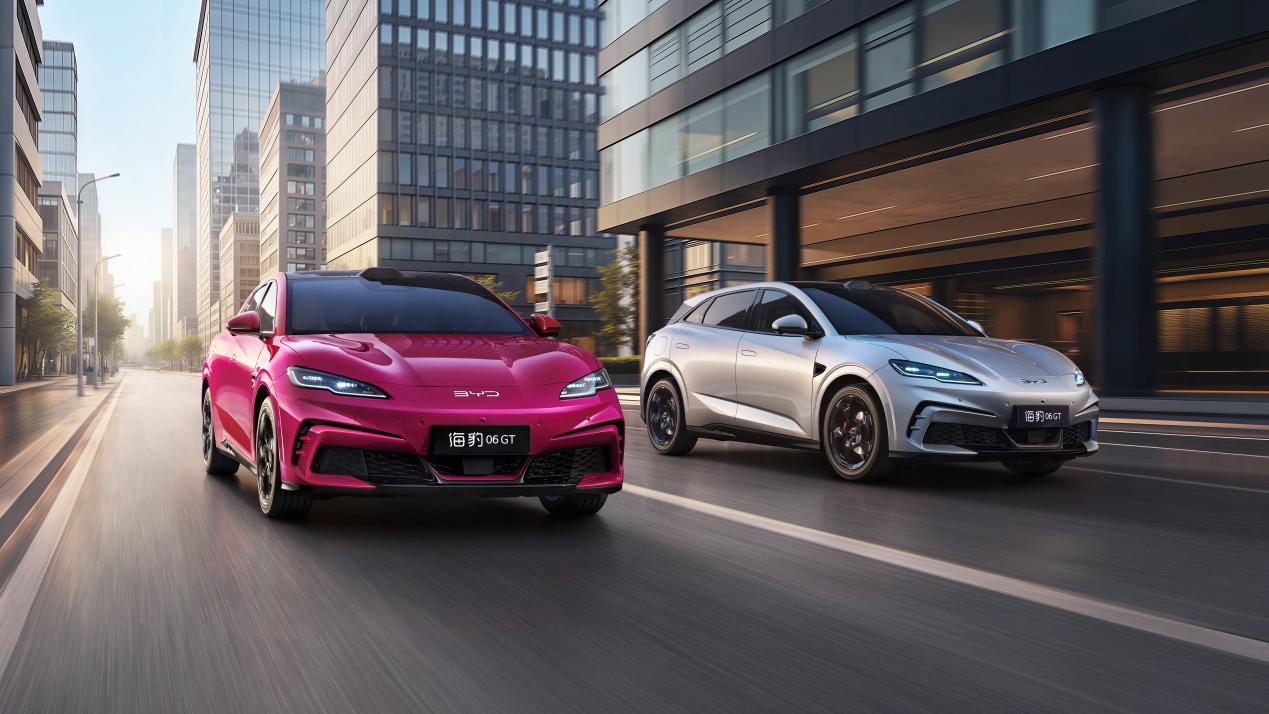 2026款海豹06DM-i上市:比亚迪品牌首款300公里纯电续航插混车插图2 2026款海豹06DM-i上市:比亚迪品牌首款300公里纯电续航插混车插图2