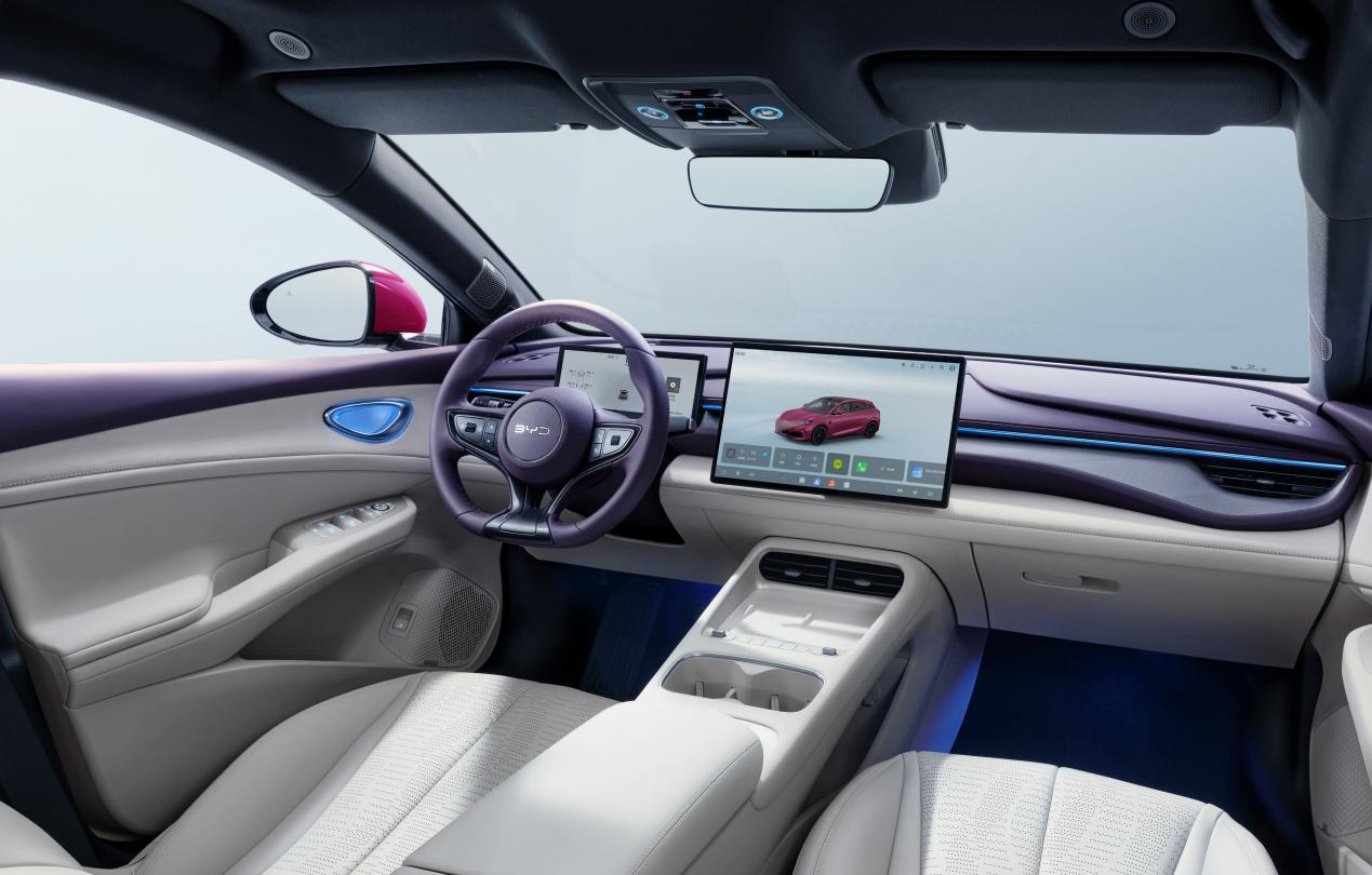 2026款海豹06DM-i上市:比亚迪品牌首款300公里纯电续航插混车插图3 2026款海豹06DM-i上市:比亚迪品牌首款300公里纯电续航插混车插图3