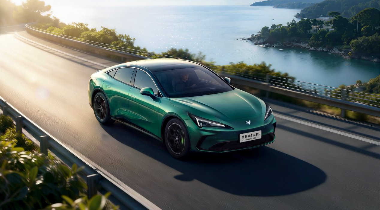 北汽集团首季圆满收官：3月销量同比增7%   自主和出口双强劲插图