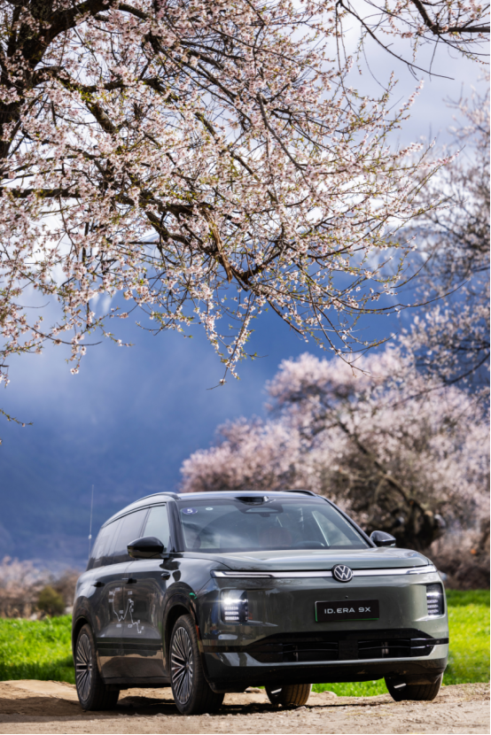 上汽大众ID. ERA  9X |“万里长歌”活动来到西藏  探访春日桃花美景插图3