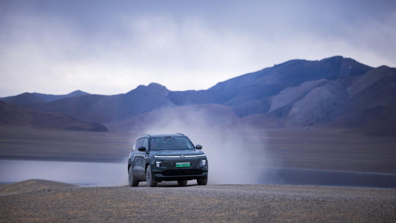 上汽大众ID. ERA  9X |“万里长歌”活动来到阿里地区  探访雪山湖泊插图8