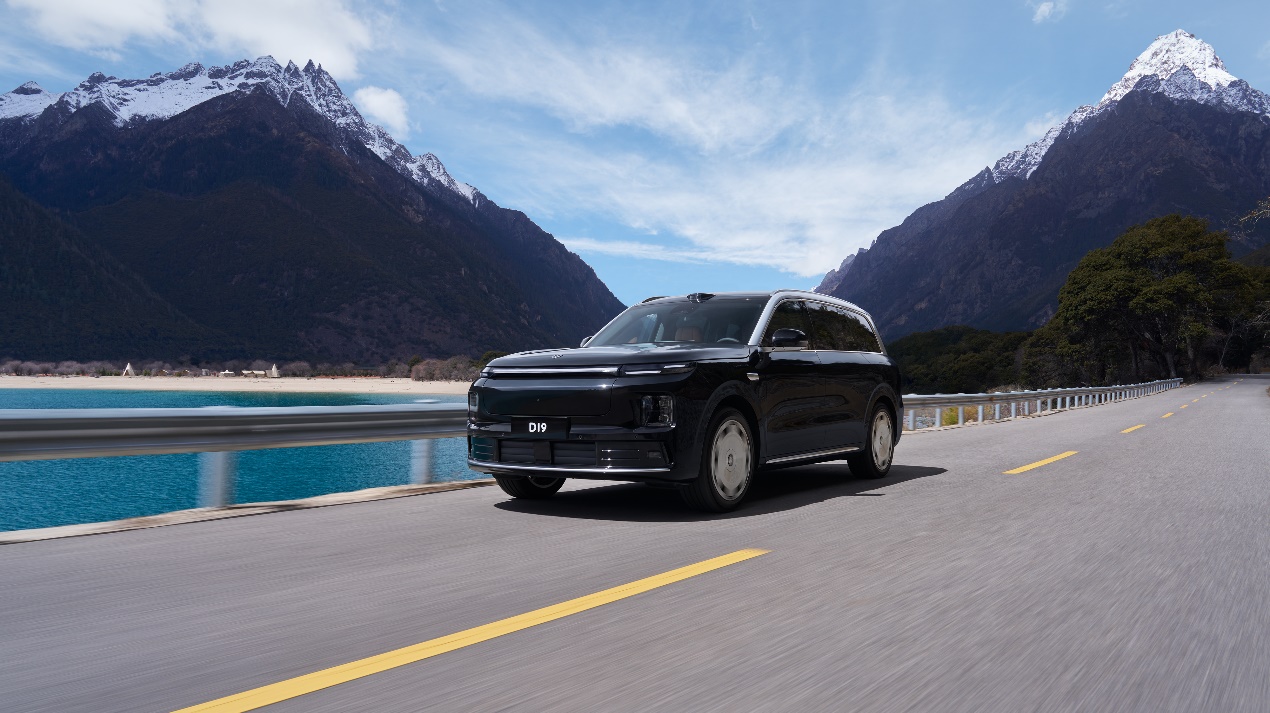 零跑D19正式上市  售价21.98-26.98万元插图7