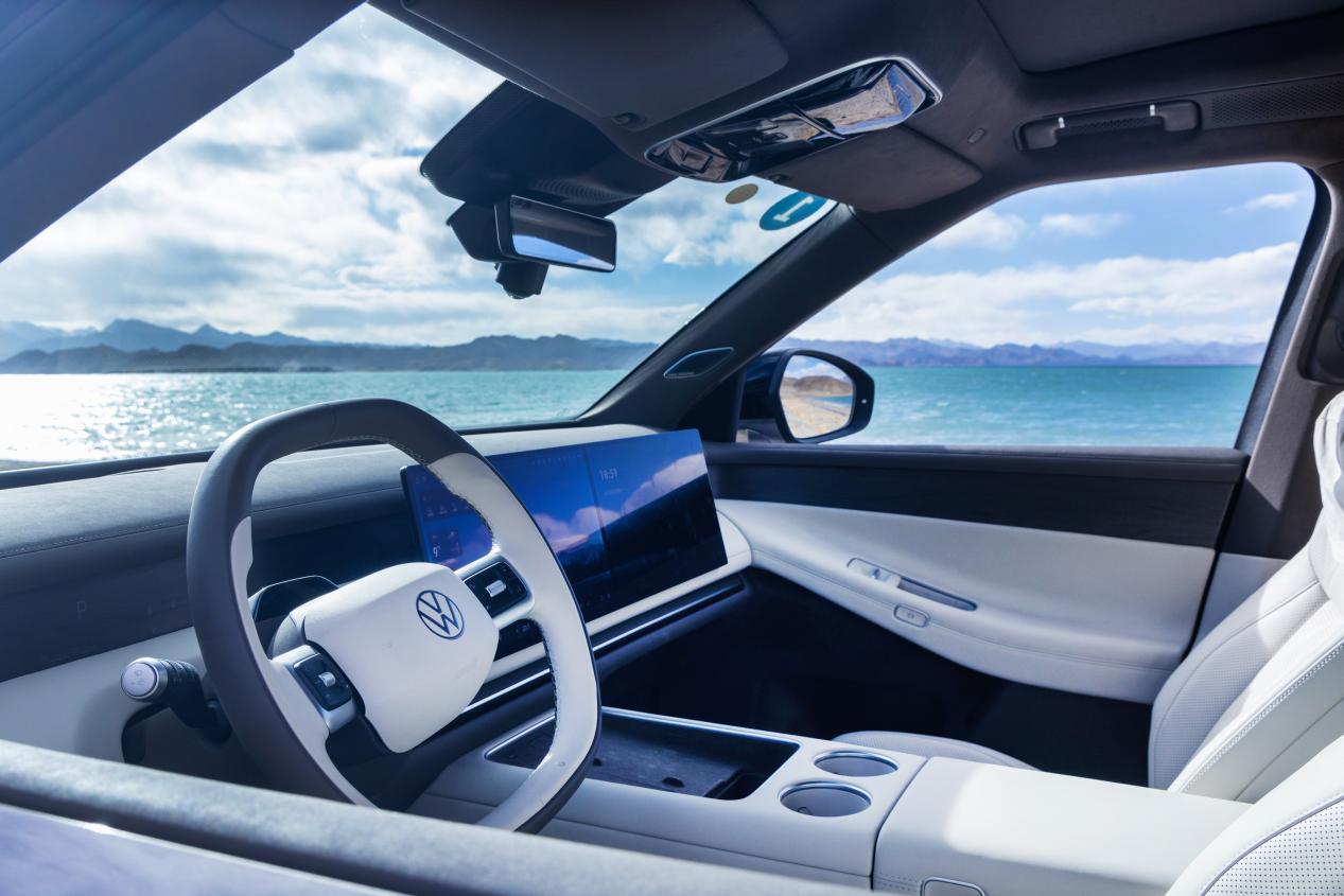 上汽大众ID. ERA  9X |“万里长歌”活动穿行阿里地区  高山湖泊美景作伴插图6