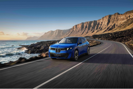 全新BMW  7系及两款长轴距版新世代车型全球首发 宝马开启AI时代的智能驾趣新纪元插图1