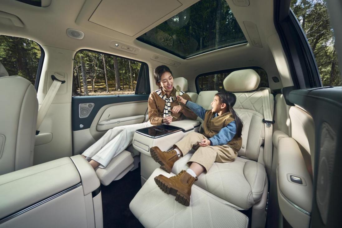 岚图泰山X8开启全球预售：预售价30.29万元至38.99万元插图3