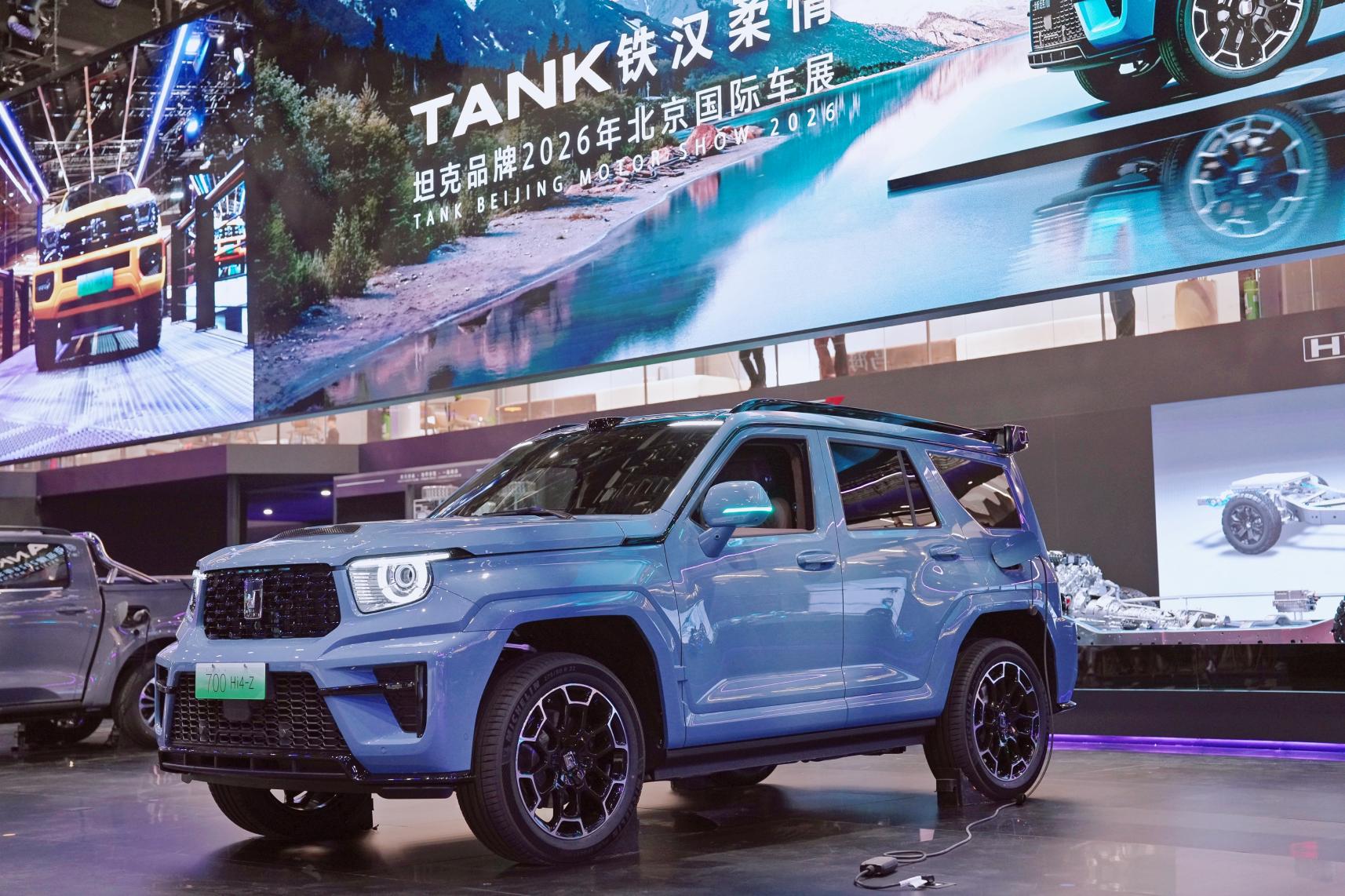 全新坦克700领衔定义全域豪华新标杆_商业头条网