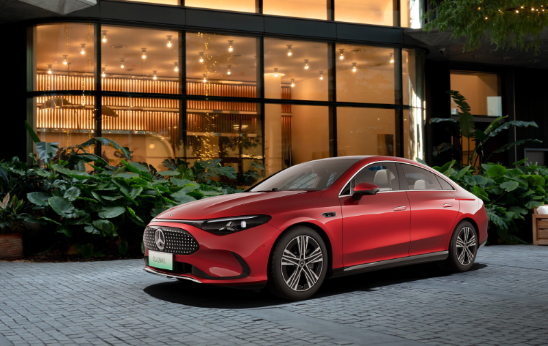 “从经典到未来”梅赛德斯-奔驰携40款时代力作与前瞻科技登陆北京车展插图2