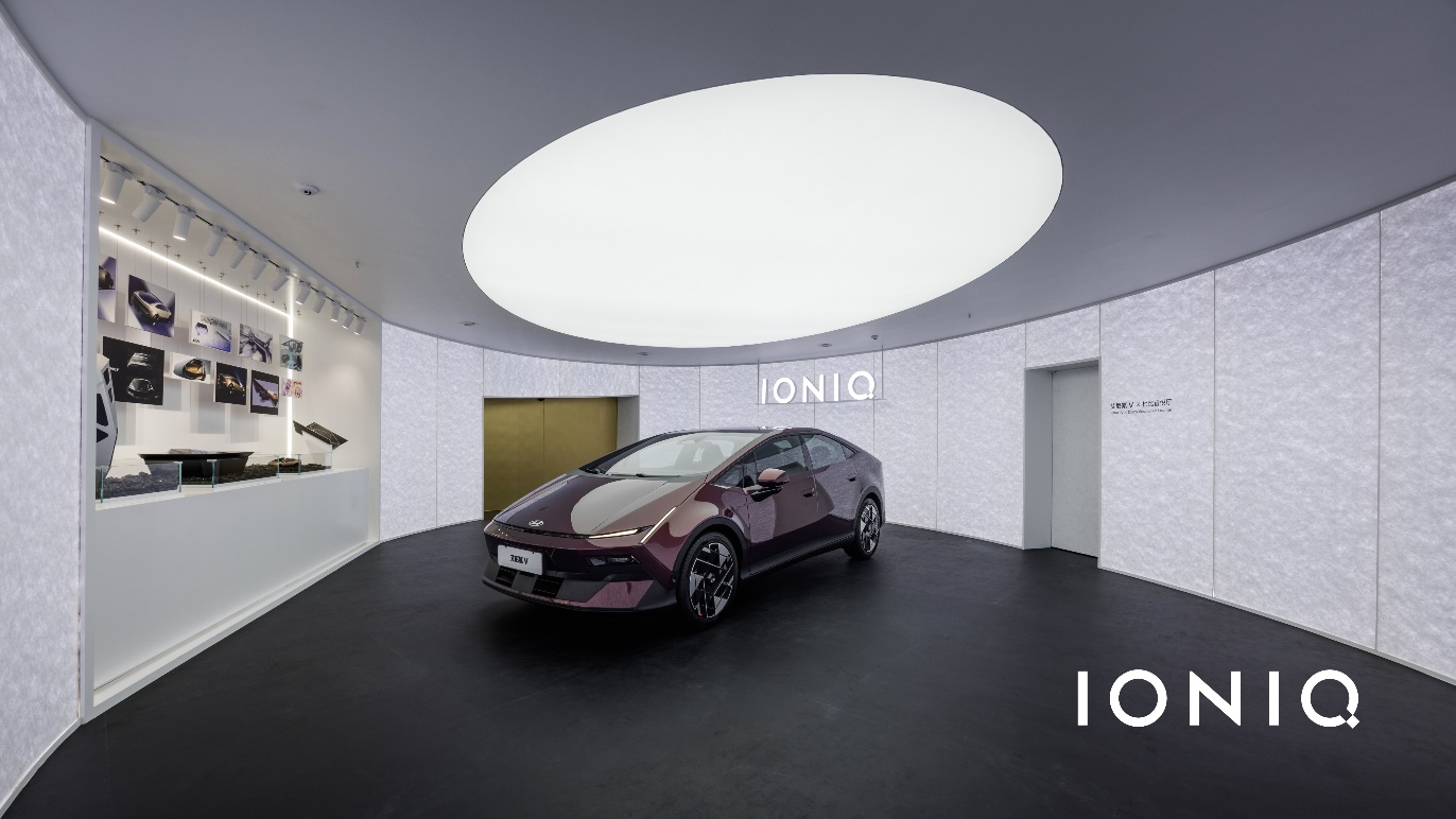 时尚、经典、科技——北汽集团主场演绎“智变新程”三重奏插图8