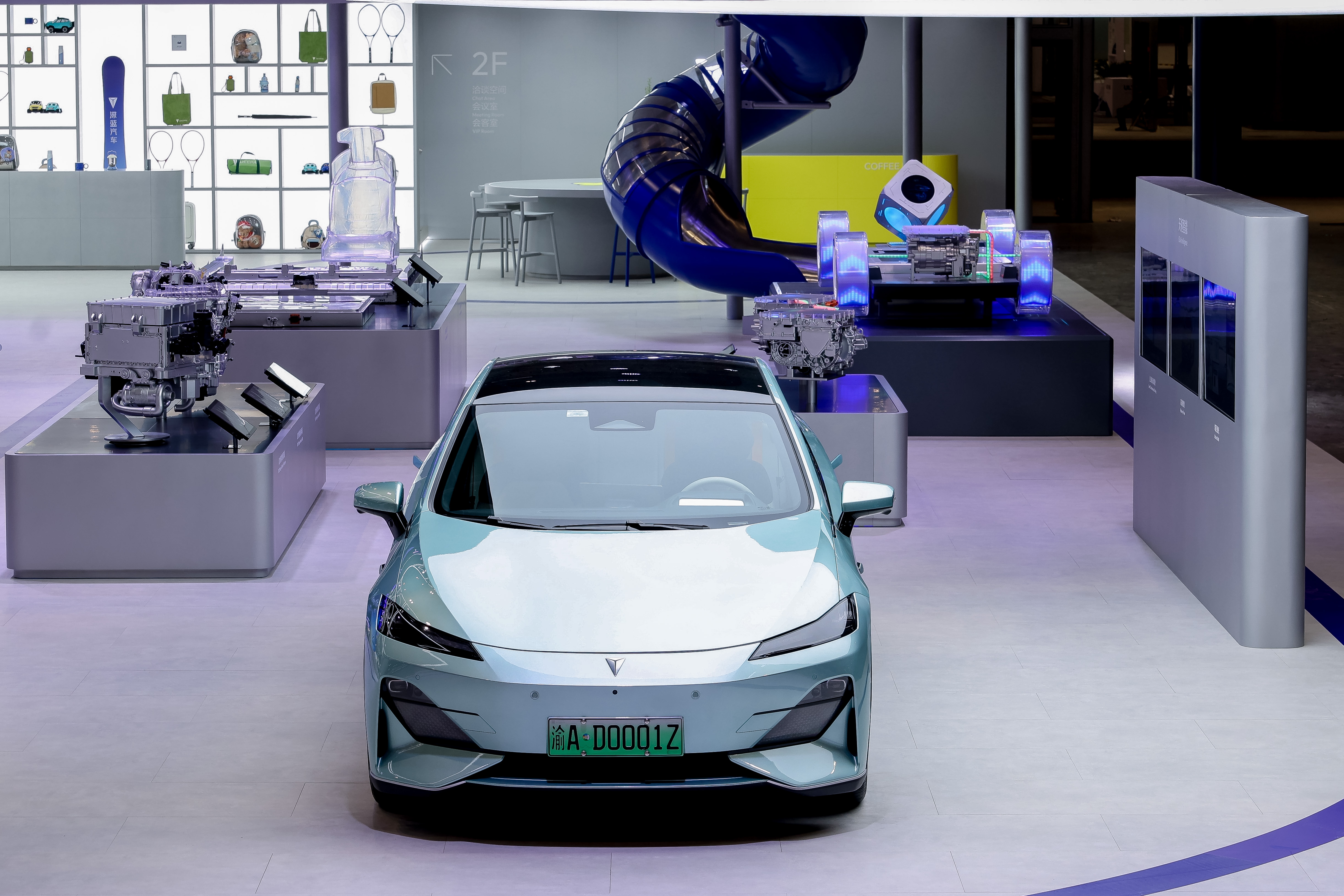 深蓝汽车北京车展迎四周年上新季 深蓝汽车L06系列新品上市插图8