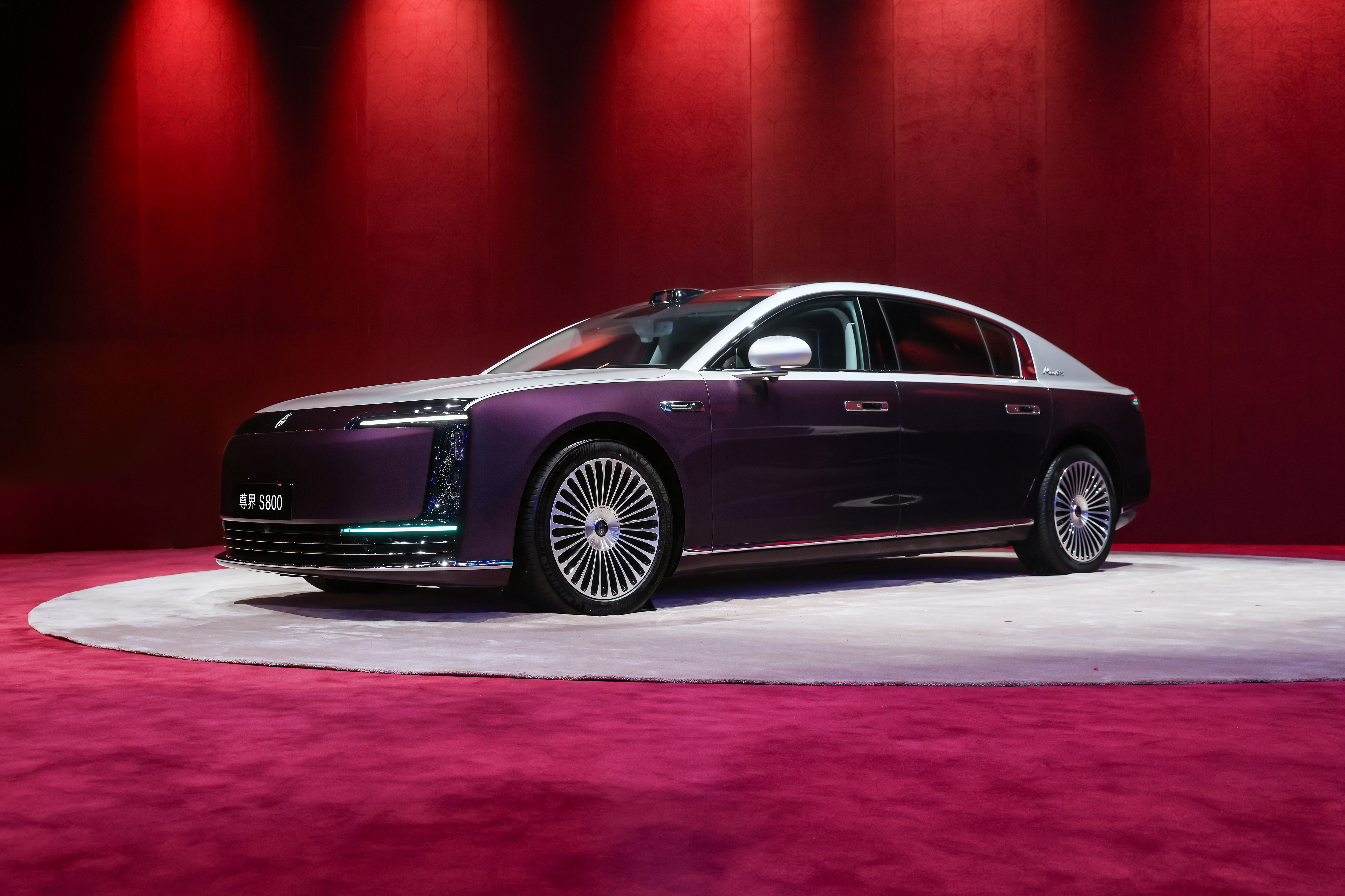 “五界协同 规模增大”鸿蒙智行王牌阵容亮相北京车展插图6