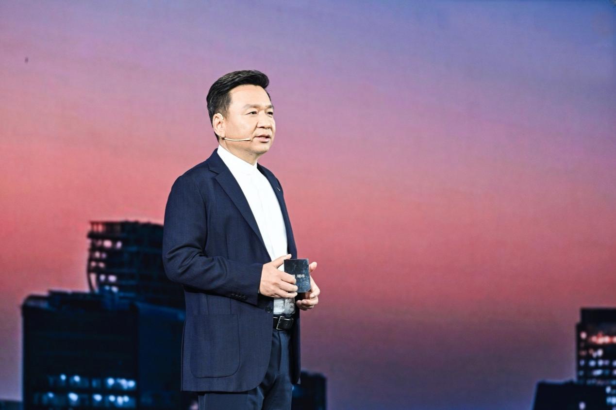 全域舒享旗舰MPV问道V9正式开启预售 补贴价21.99万元-28.69万元_商业头条网