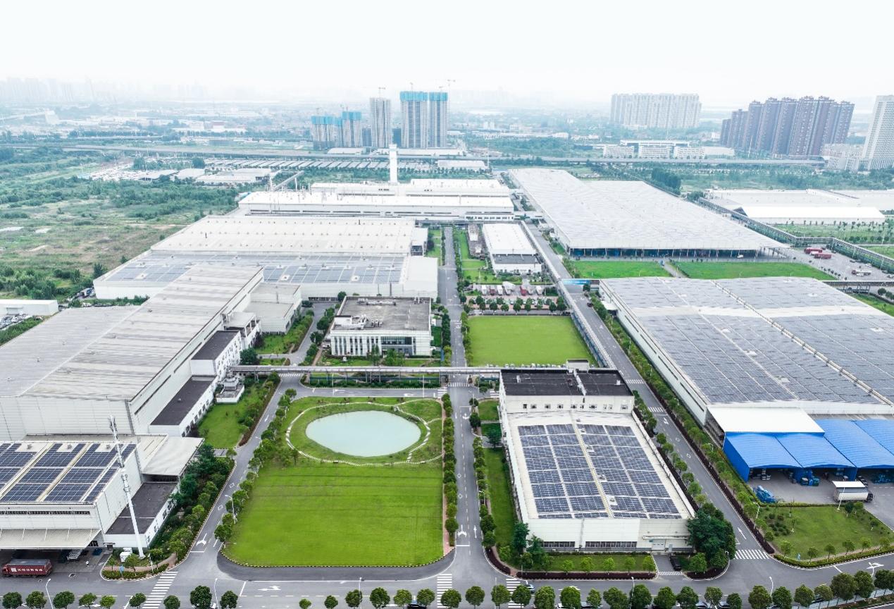 “筑牢品牌根基 实现向上突破”岚图汽车以高质量发展实践助力汽车强国建设插图1 “筑牢品牌根基 实现向上突破”岚图汽车以高质量发展实践助力汽车强国建设插图1