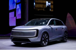 智慧性能旗舰SUV 奥迪E7X正式上市  26.98万元起插图4