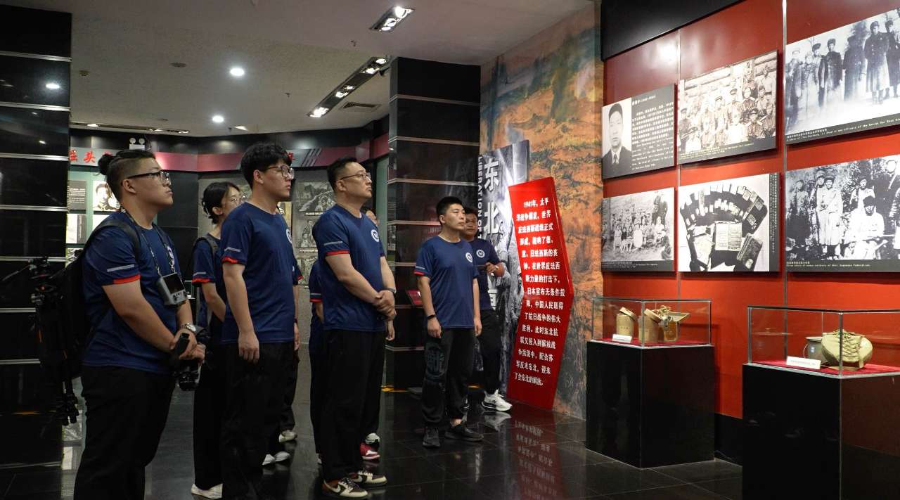 图示, 示意图
中度可信度描述已自动生成:ver1