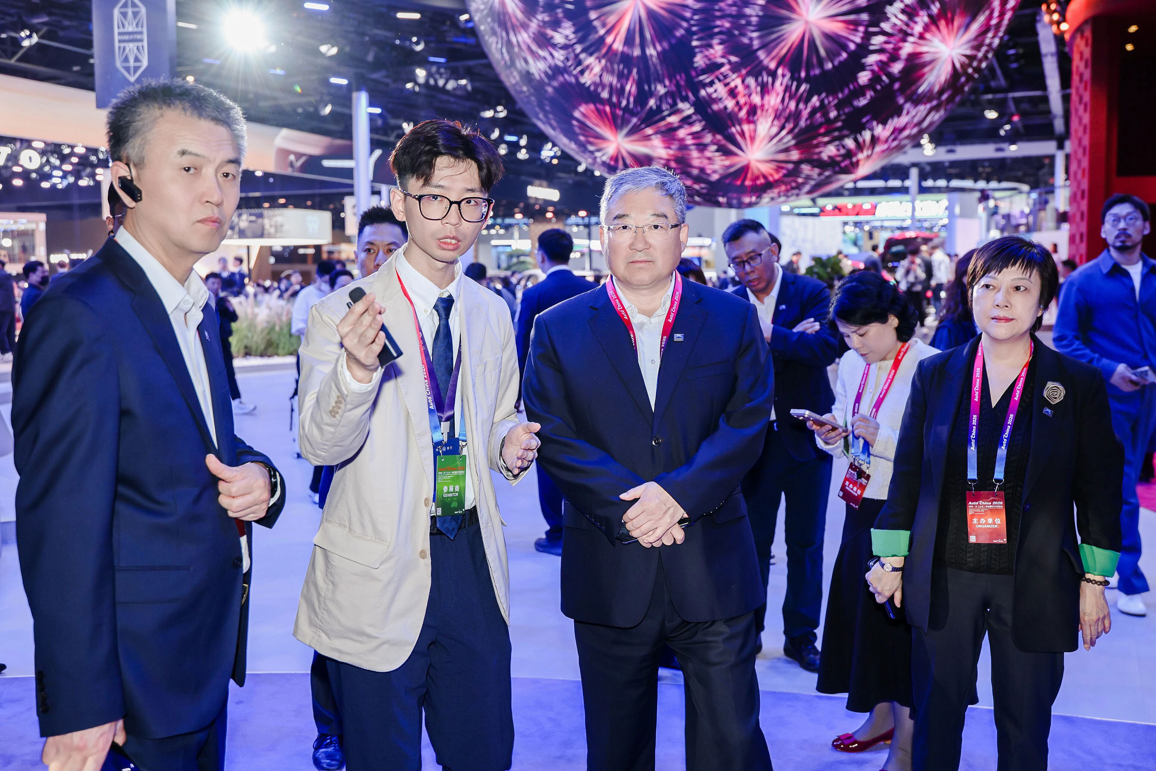 国机集团联合主办2026北京车展 张晓仑调研展会工作插图2