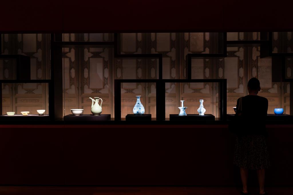 香港故宫文博馆推出“紫禁城看世界——中外文化交流与互鉴”展_商业头条网