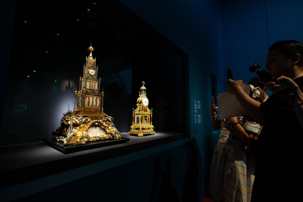 香港故宫文博馆推出“紫禁城看世界——中外文化交流与互鉴”展插图1