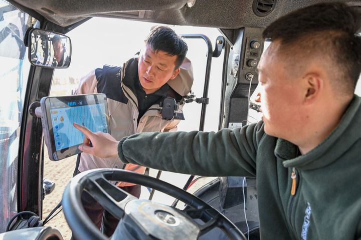 沃野春耕进行时——各地各部门高质量推进春季农业生产插图11