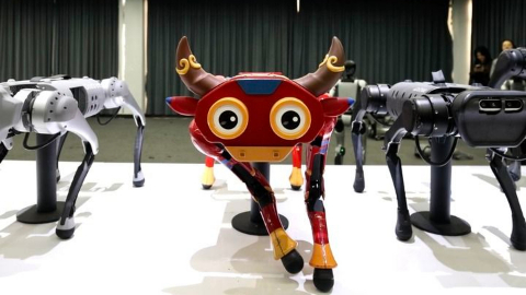 新华时评·中国经济新春新观察｜以