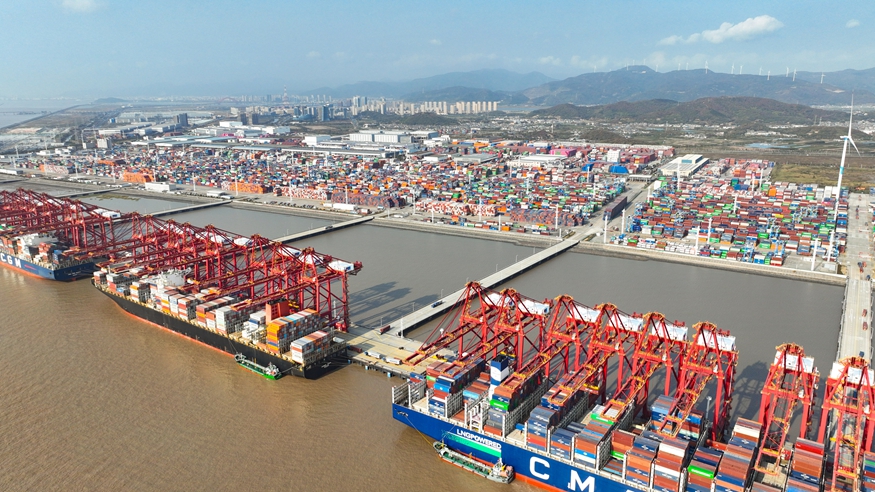 智能车场景“破圈”：从城市道路走