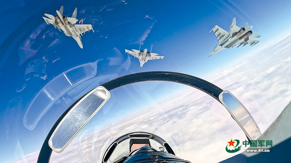 云端出击——空军航空兵某旅训练影像