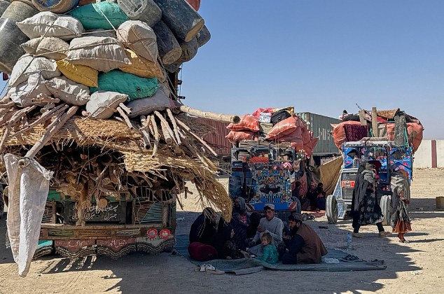 激烈交火后,巴基斯坦关闭与阿富汗边境口岸