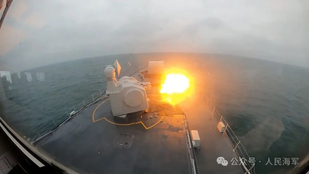 新舰砺锋芒,漯河舰不设脚本实战化演练