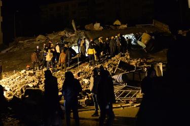 土耳其副总统：地震已在土造成2379人死亡