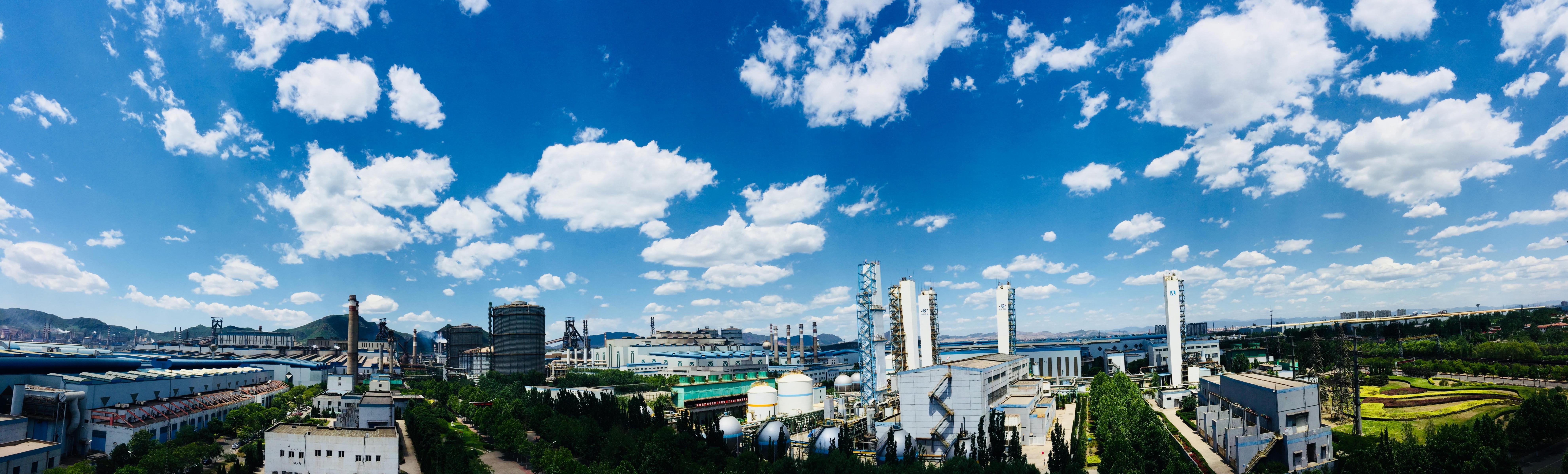 首钢股份公司迁安钢铁公司。尹小龙摄