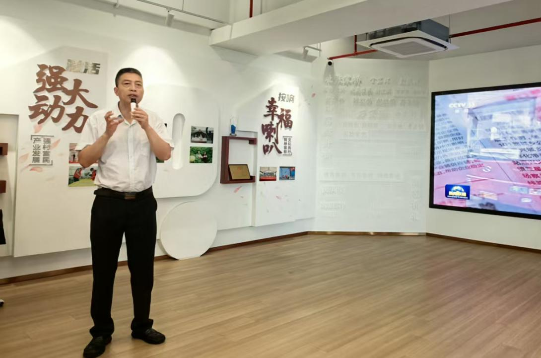 公交线路带动乡村共富典范