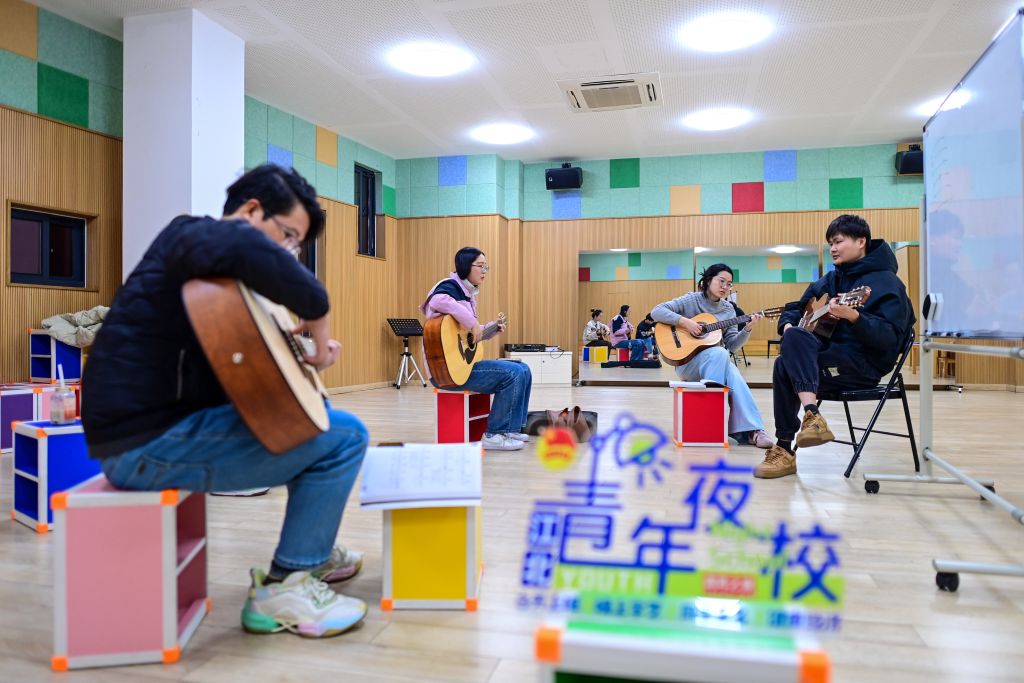 青春与浙江共成长