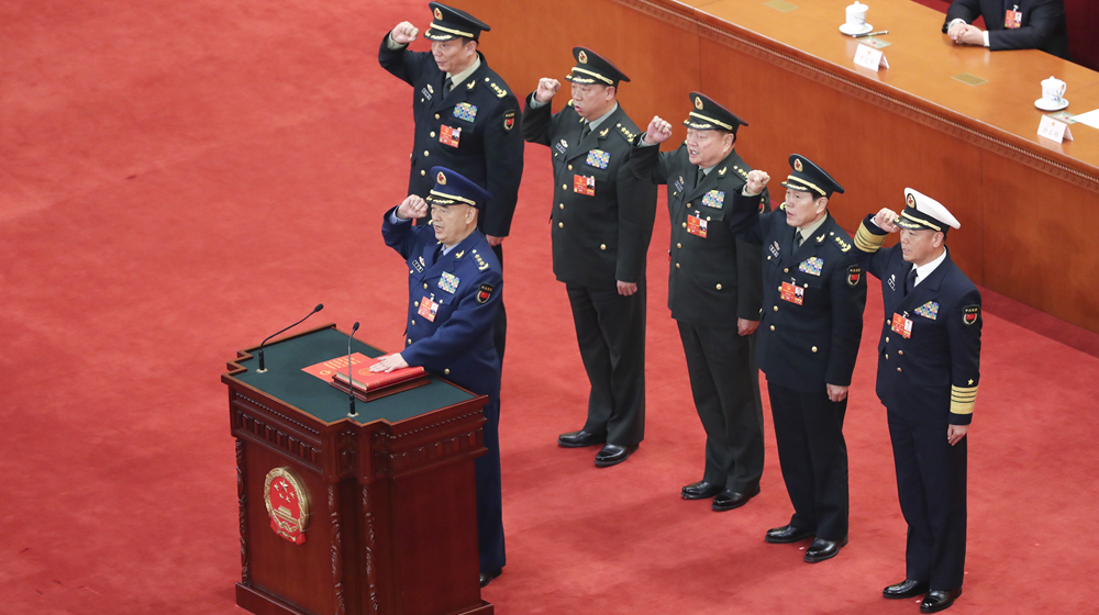中央军委副主席张又侠进行宪法宣誓