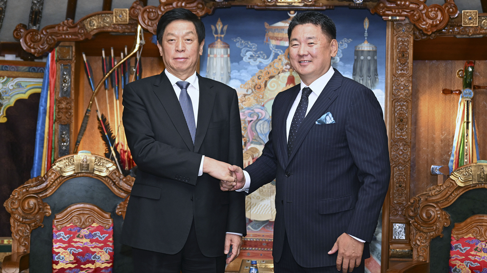 栗战书对蒙古国进行正式友好访问