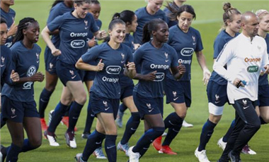 前瞻：心怀冠军梦，东道主期待打响&ldquo;第一枪&rdquo;