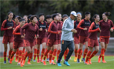 中国女足备战小组赛第二场比赛